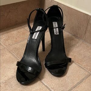 Steve Madden Glossy Black Stilettos